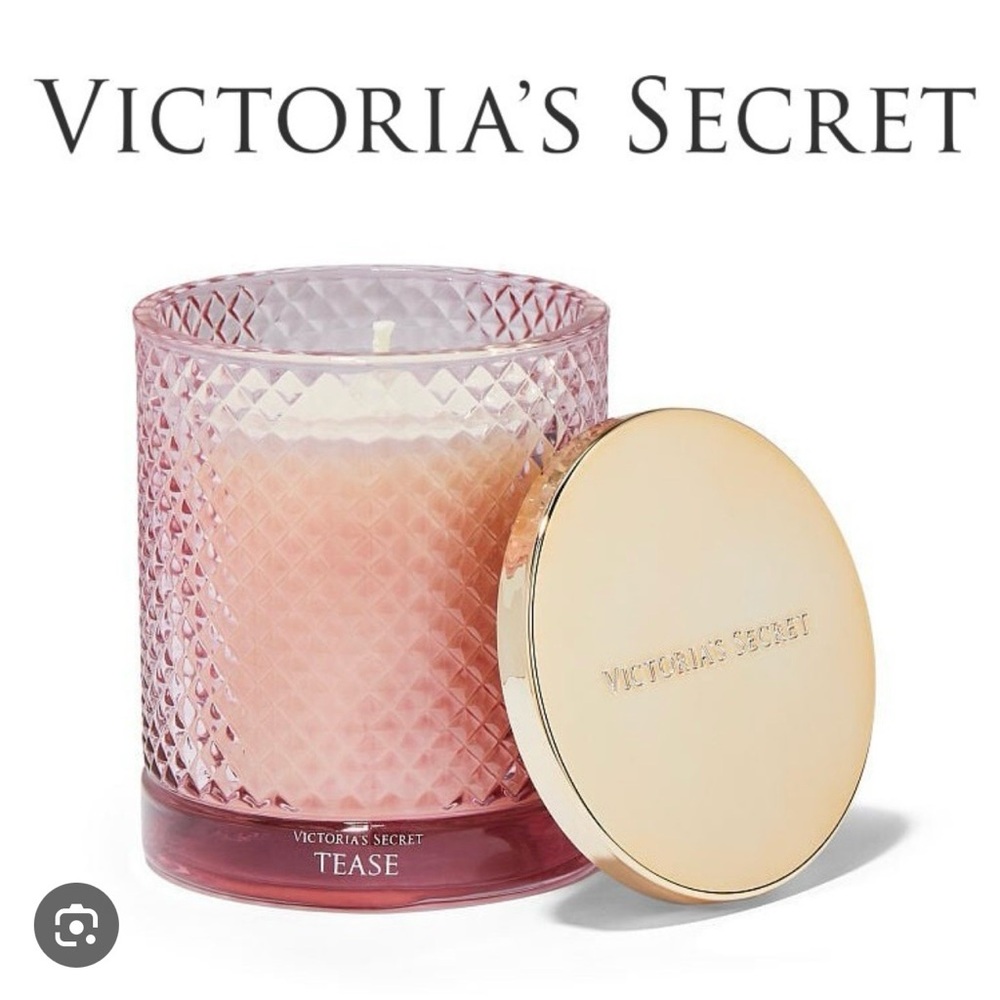 NEW Victoria's Secret Pink and Gold Textured Candle TEASE PERFUME SCENT 10.2 oz